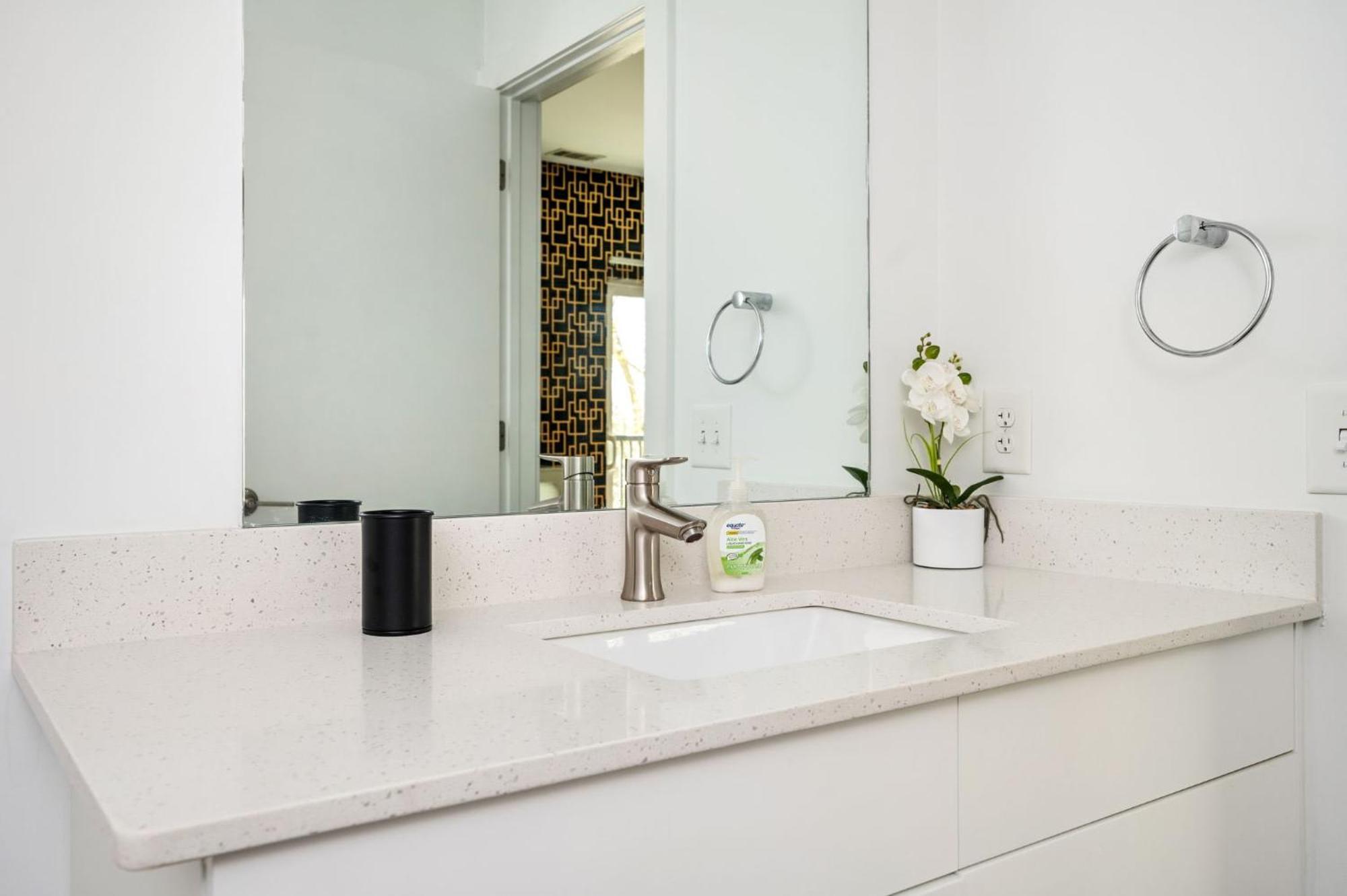 Brand New Condo With Balcony Washer Dryer 542Blvd Atlanta Exterior foto